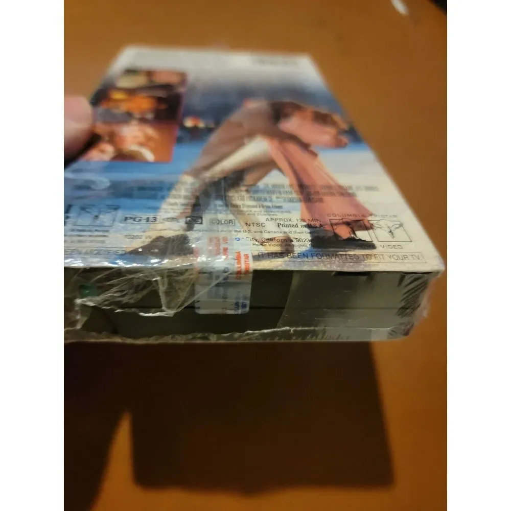 The Mirror Has Two Faces (VHS) Sealed Barbara Streisand Jeff Bridges